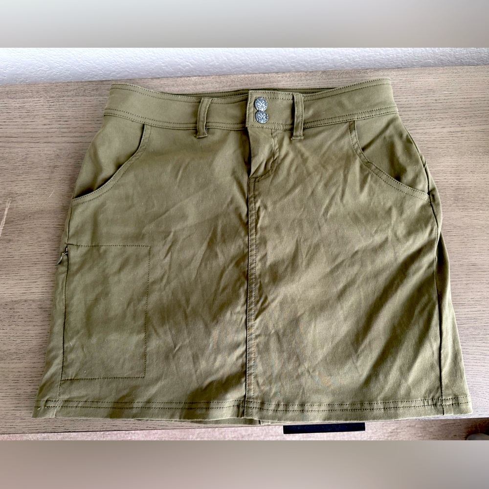 PrAna Army Green Skort Size 2